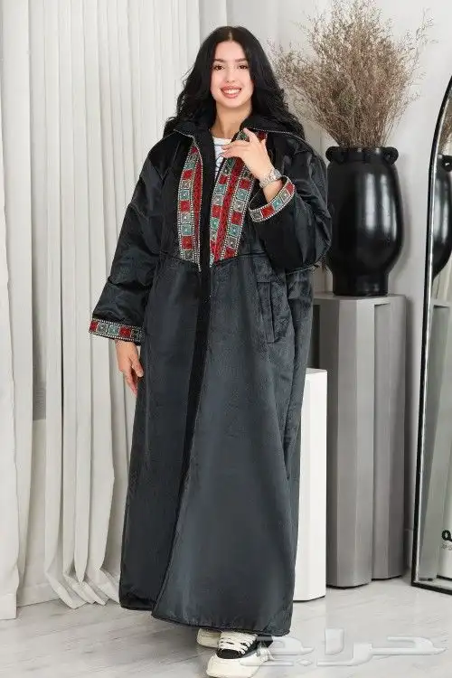 فروات شتوي نسائي ملكي 26