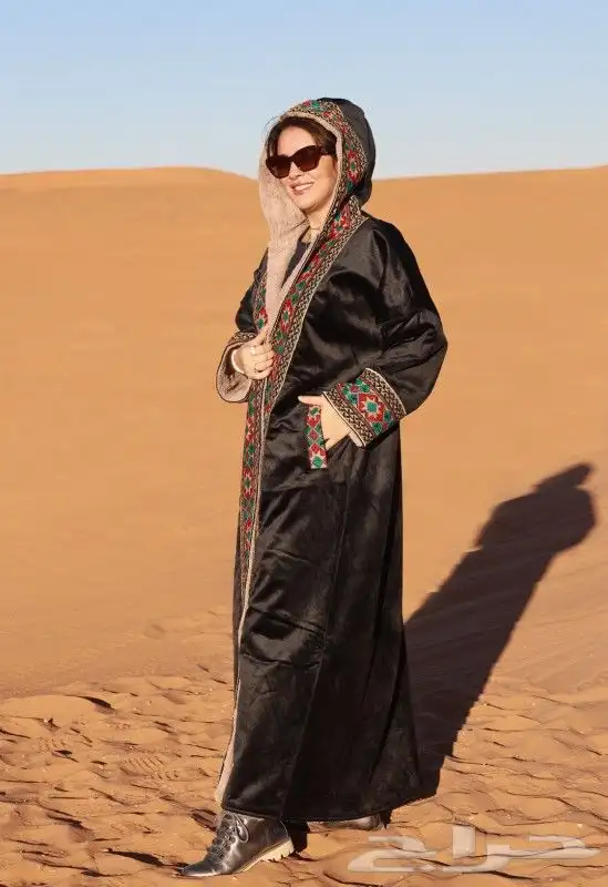 فروات شتوي نسائي ملكي 49