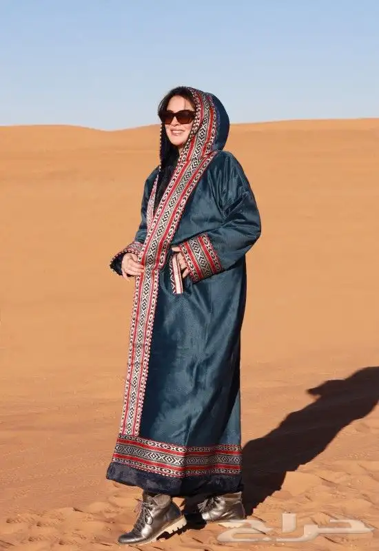 فروات شتوي نسائي ملكي 18