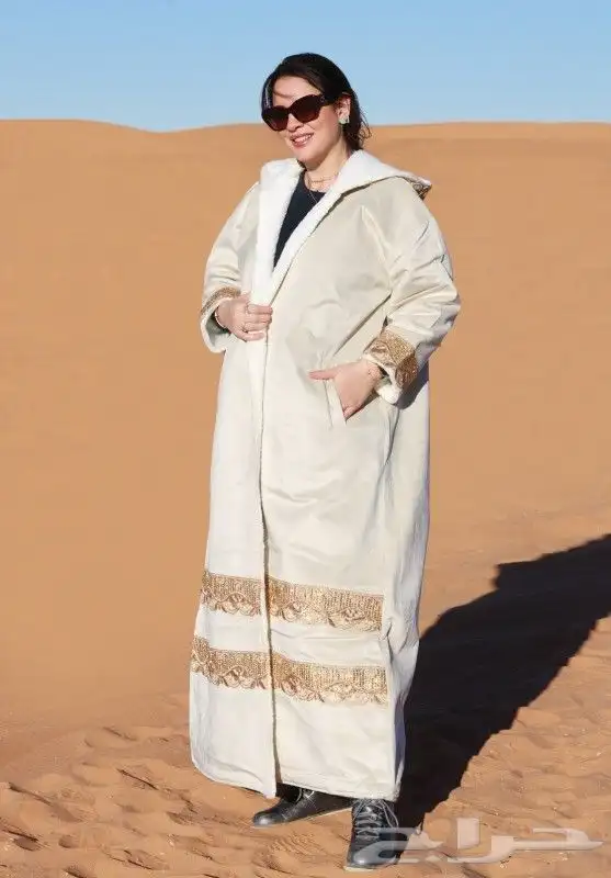 فروات شتوي نسائي ملكي 22