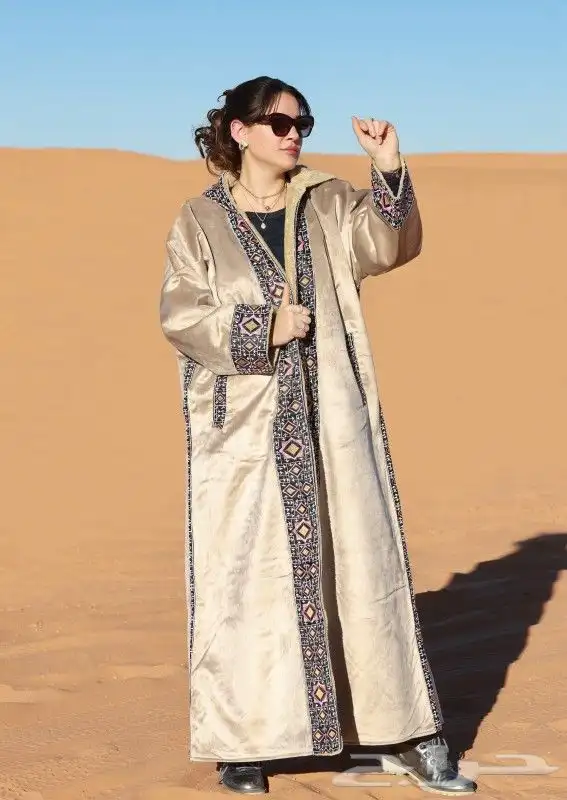 فروات شتوي نسائي ملكي 21