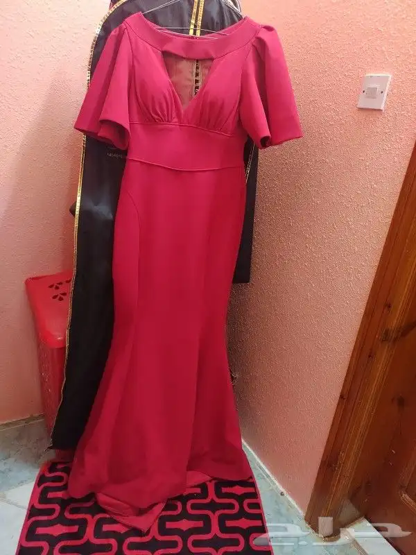 فساتين للبيع على السوم 2