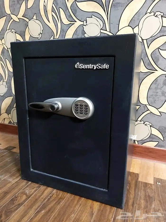 للبيع خزنه لحفظ المال والعقود 0