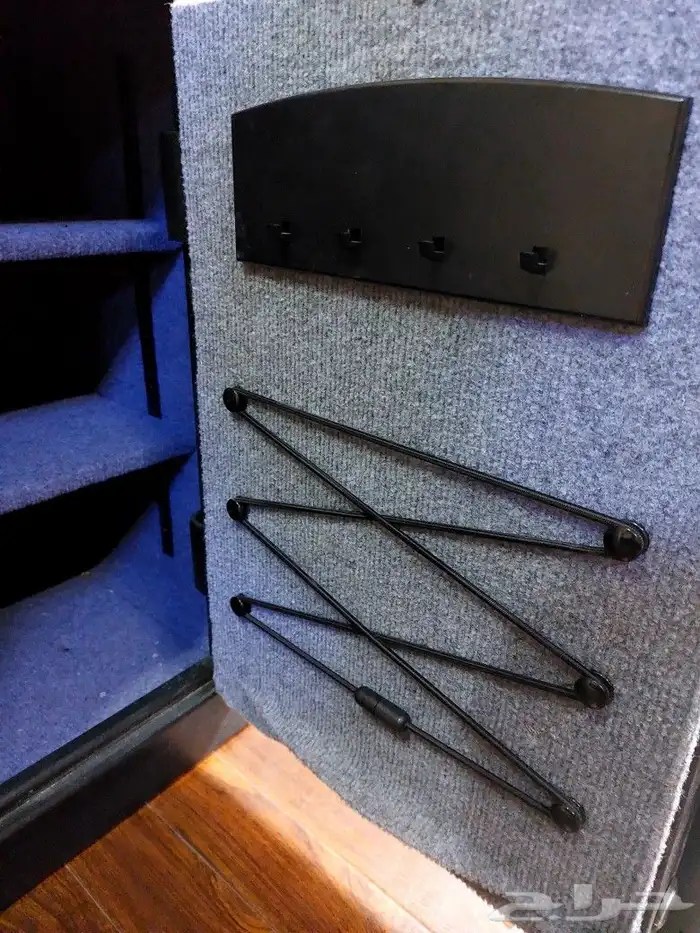 للبيع خزنه لحفظ المال والعقود 3