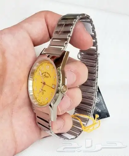 ساعة ام صليب من النوادر لون اصفر ب الف ريال 3