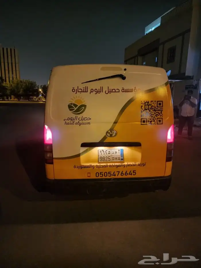طباعة وتصميم وتركيب ستيكرات للسيارت الكبيرة والصغيرة 14