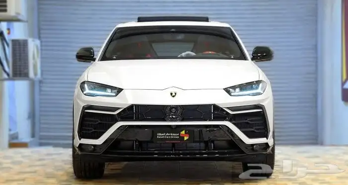 لامبورجيني اوروس SUV 2022 الحق العرض 5