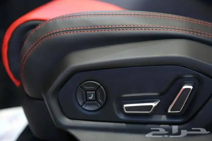 لامبورجيني اوروس SUV 2022 الحق العرض 17