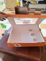 طباعة بوكسات واستيكر ات واكواب ورقية 5