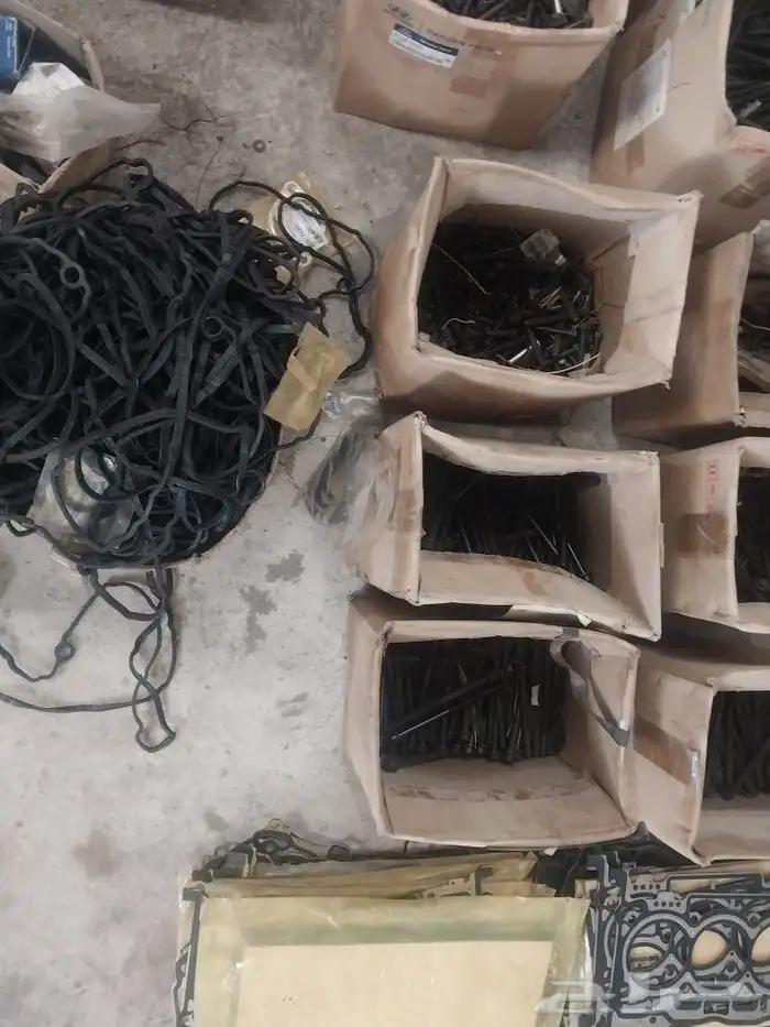 قطع هونداي رجيع وكاله الموجود في الصور فقط 4