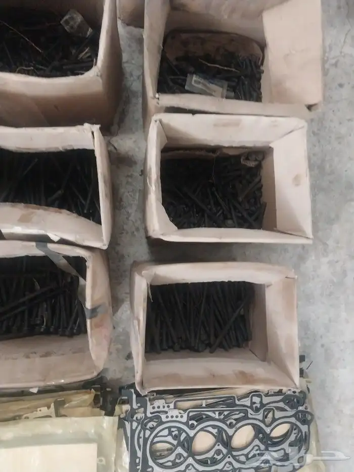 قطع هونداي رجيع وكاله الموجود في الصور فقط 3