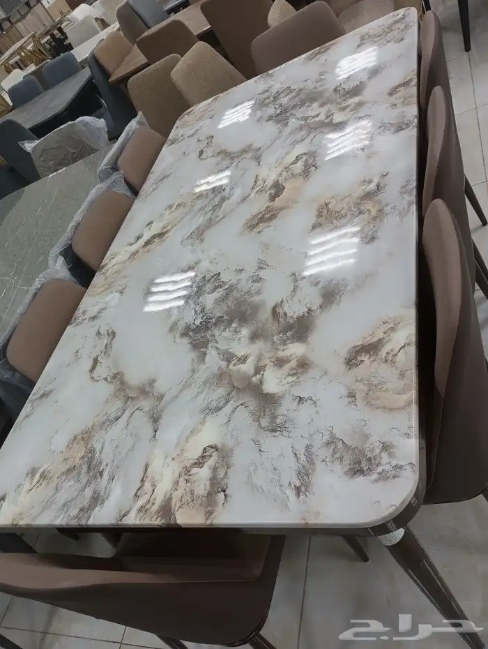 طاولات طعام 3