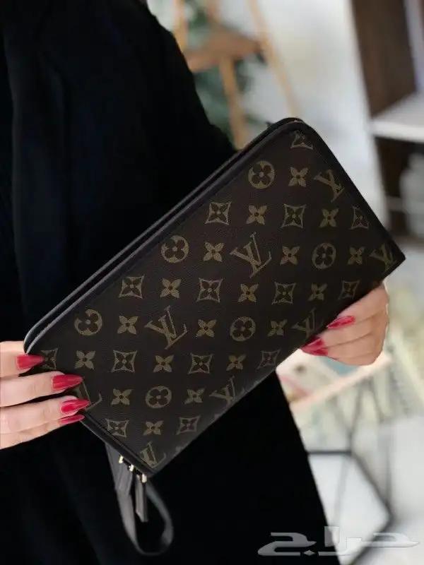 شوزات_وشنط جملة وتجزئة 46