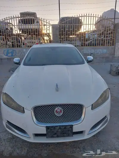 تشليح قطع غيار فقط جاكوار xf 2013 تيربو 4 سلندر 4