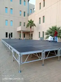 منضم حفلات مناسبة وفعالية 4