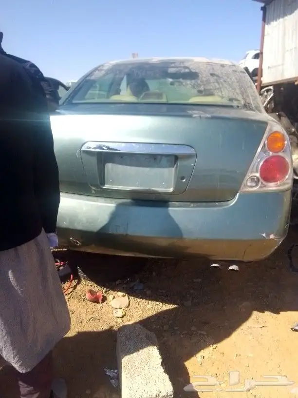 نيسان 0