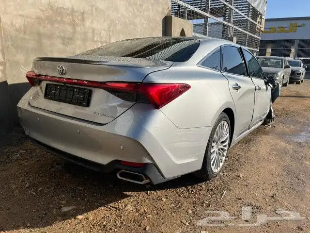 افالون قطع غيار مصدوم تشليح 1