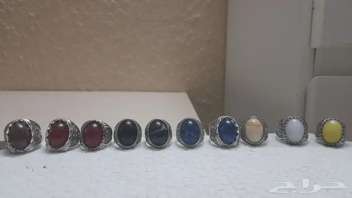 خواتم للبيع دم الغزال ومتوفر ألالوان متعددة 2