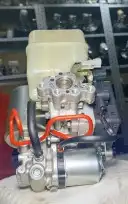 اصلاح اجهزة ABS _ لاندكروزر _ فكسار _اف جي _لكزس _شرق الرياض 3