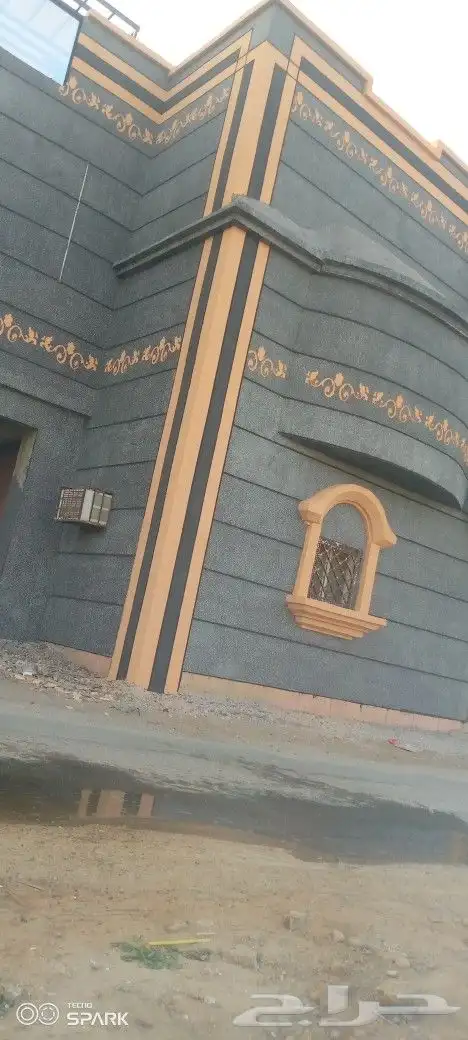معلم ديكورات خارجيه بطحى الرياض وكرسر رخام اسباني درجه اولى 2