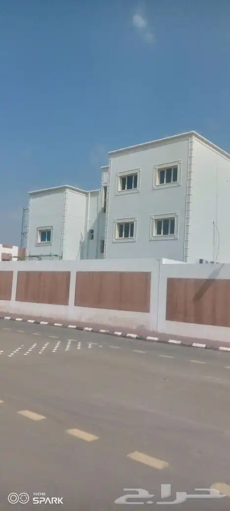 معلم ديكورات خارجيه بطحى الرياض وكرسر رخام اسباني درجه اولى 4