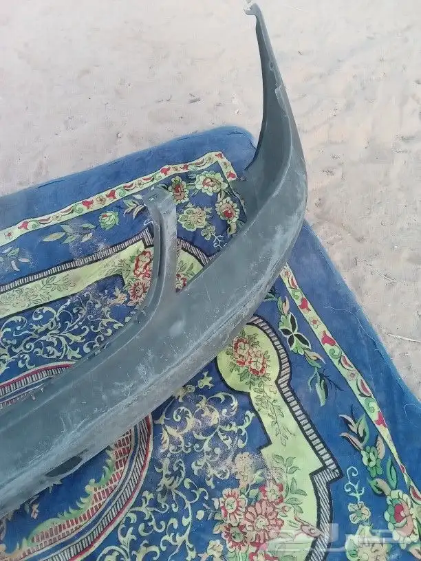 صدام امامي وخلفي نظيف اللون الاسود و ازرق والأسود نضيف 11