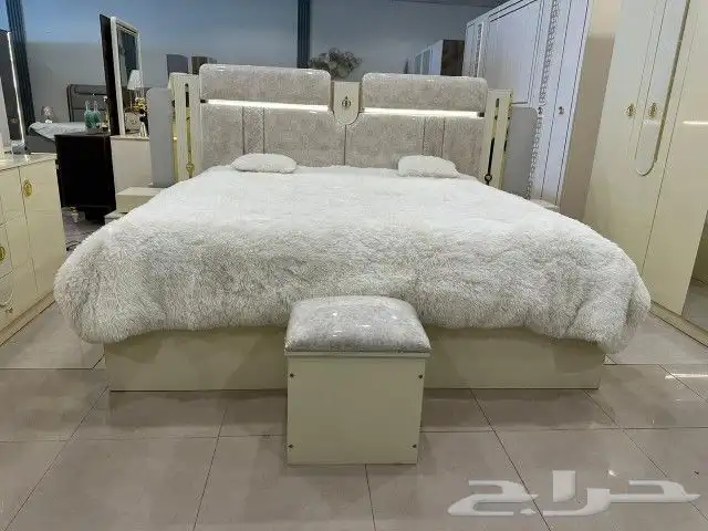 غرف نوم مميزه واسعار مناسبه وعروض 17