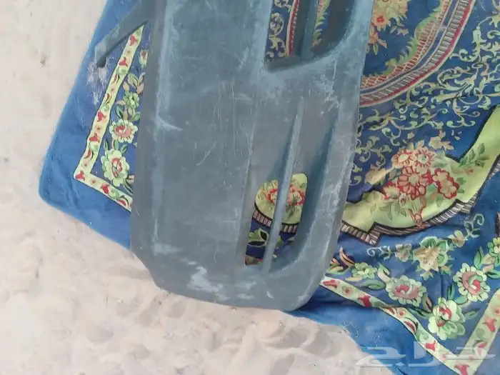 صدام امامي وخلفي نظيف اللون الاسود و ازرق والأسود نضيف 13