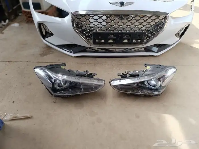 صدام وشمعات جنسس G70 1