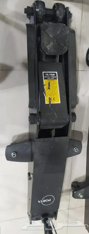 لبيع جميع انواع العدد والمعدات 38