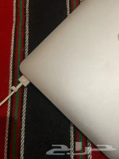 ماك بوك اير 11 انش 8