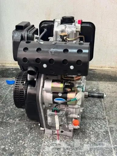 لبيع جميع انواع العدد والمعدات 3