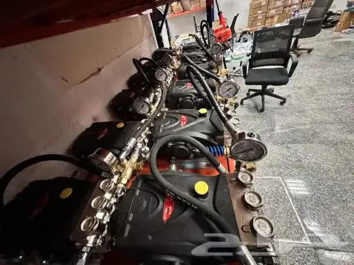 لبيع جميع انواع العدد والمعدات 18