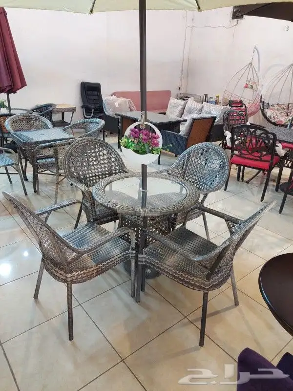 كراسي خارجيه وطاولات 5