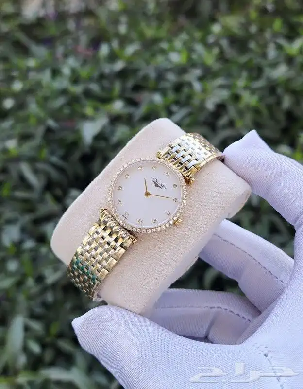 ساعات رجالي و نسائي درجه اولى طبق الأصل ضمان سنه ضد الماء 1