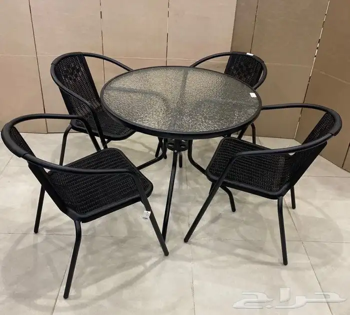 كراسي خارجيه وطاولات 4