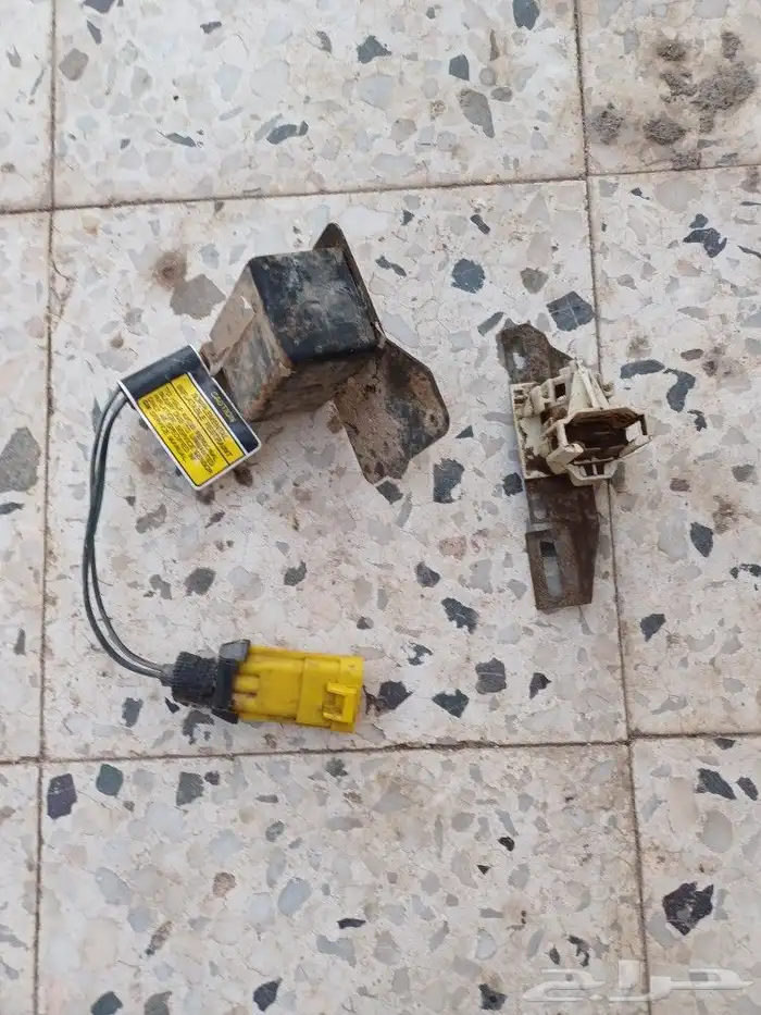قطع كابرس صابونه من قفل بيبان مع سنترلوك 26