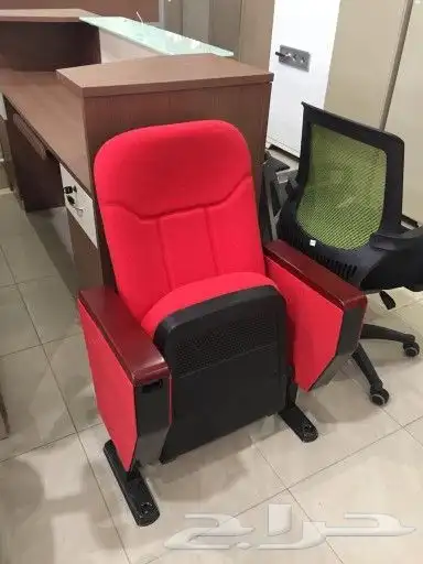 اثاث مكتبي طاولات اجتماع وكراسي بالرياض 25