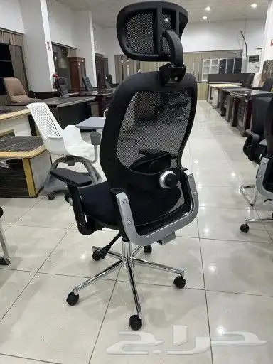 اثاث مكتبي طاولات اجتماع وكراسي بالرياض 36