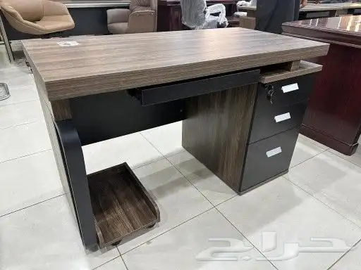 اثاث مكتبي طاولات اجتماع وكراسي بالرياض 21