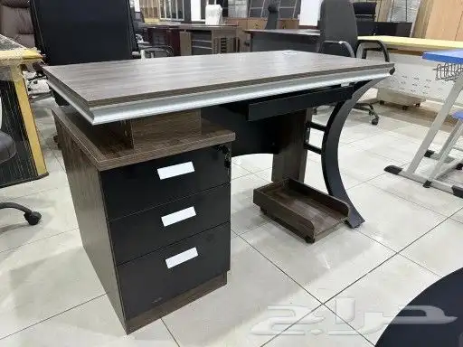 اثاث مكتبي طاولات اجتماع وكراسي بالرياض 5