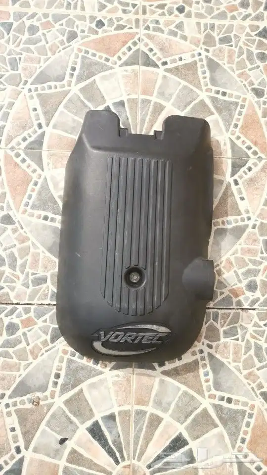 غطاء المكينة العلوي من 2000 إلى 2014 اصلي 3