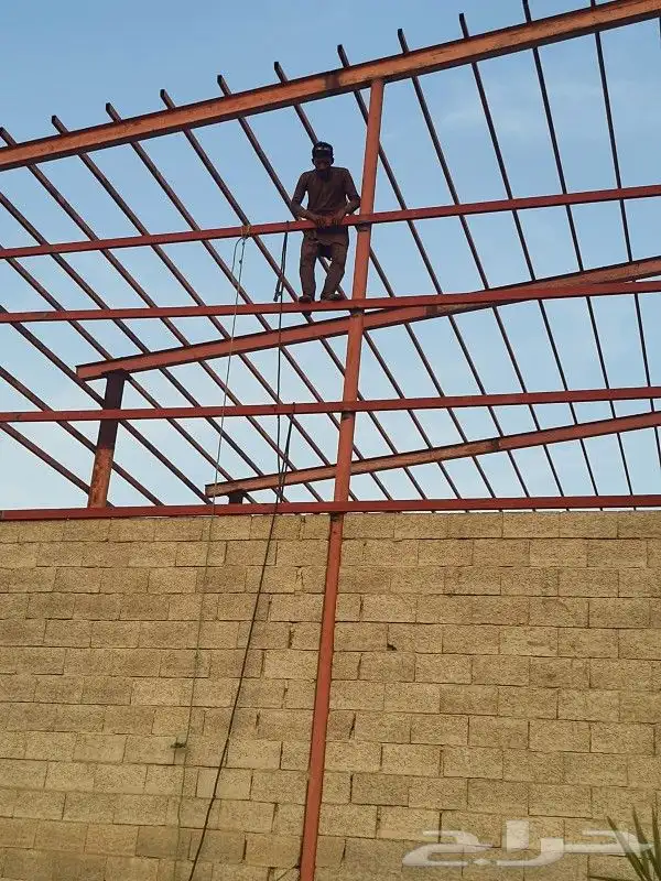 إنشاء هياكل معدنية ومخازن ومستودعات هناجر ساندوتش بانل 8