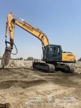 بوكلين للايجار الشهري والسنوي مقاولات 0