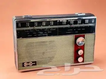 راديو فرنسى ترانزيستو تراثى إنتاج فترة السبعينات 0