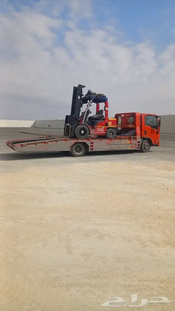 سطحه لنقل جميع انواع السيارات 3