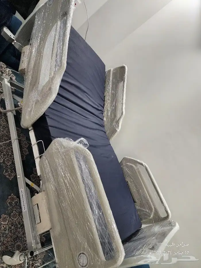 سرير طبي كهربائي شبه جديد 1