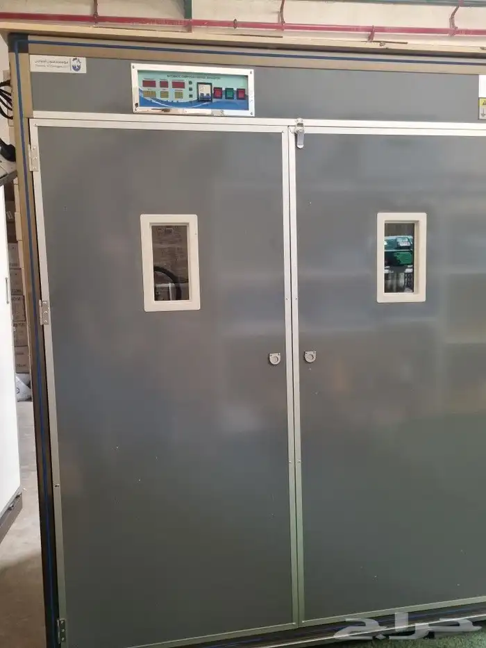 فقاسة مقاس 1816فل اتوماتيك مع هدايا وضمان وشحن مجاني 0