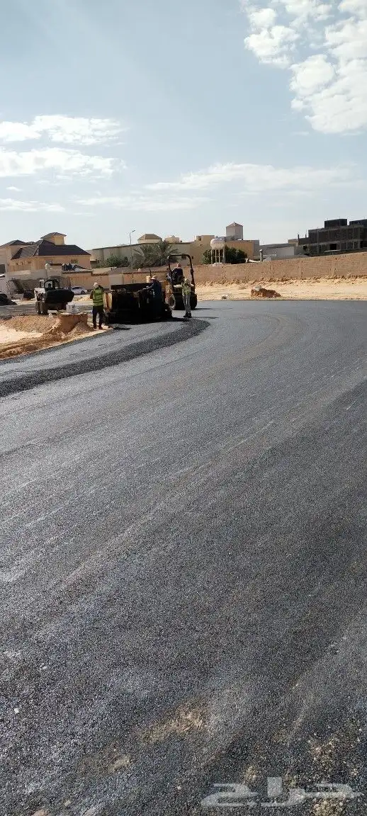 تأجير معدات اسفلت فرادة صغيره مع طاقمها كامل 8