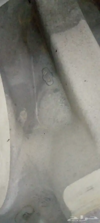 جنوط رف رف اصلي وكاله مستعمل شبه جديد 5 جنوط ملمعه 3